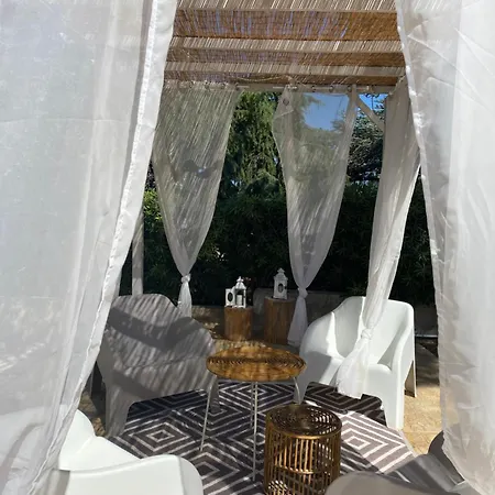 Dependance Magi Bed & Breakfast *
